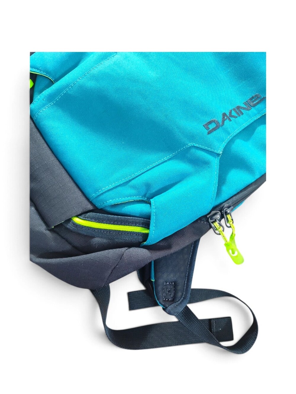 Dakine Heli Pack 12L Blue Ski Snowboarding Outdoor Lightweight Backpack - Picture 10 of 15